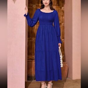 Elegant Blue Long Sleeve Dress